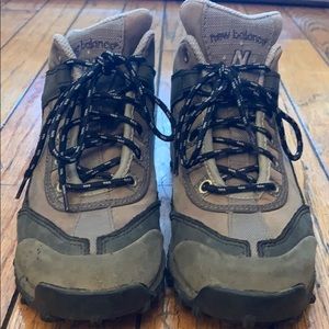 New balance hiking boots